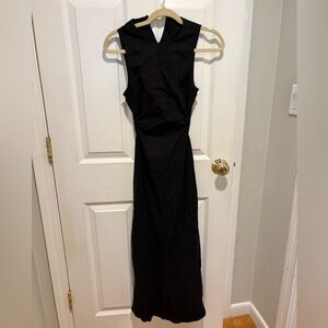 Commense backless dress